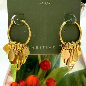 Museum Collection Sensitive Ears Hypo-allergenic Gold-tone hoop w/dangles 2" NEW